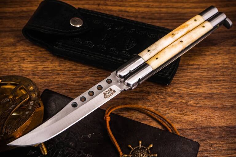 D2 Tool Steel Knives