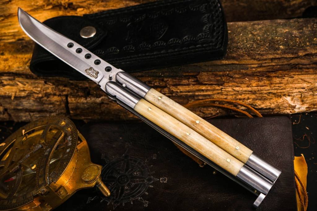 BMK-476  D2 tool steel Filipino Balisongs butterfly Stainless Steel bone Inserts black Mamba knives world class knives - Image 3