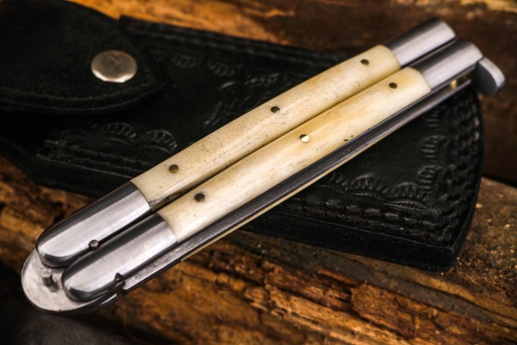 BMK-476  D2 tool steel Filipino Balisongs butterfly Stainless Steel bone Inserts black Mamba knives world class knives - Image 9