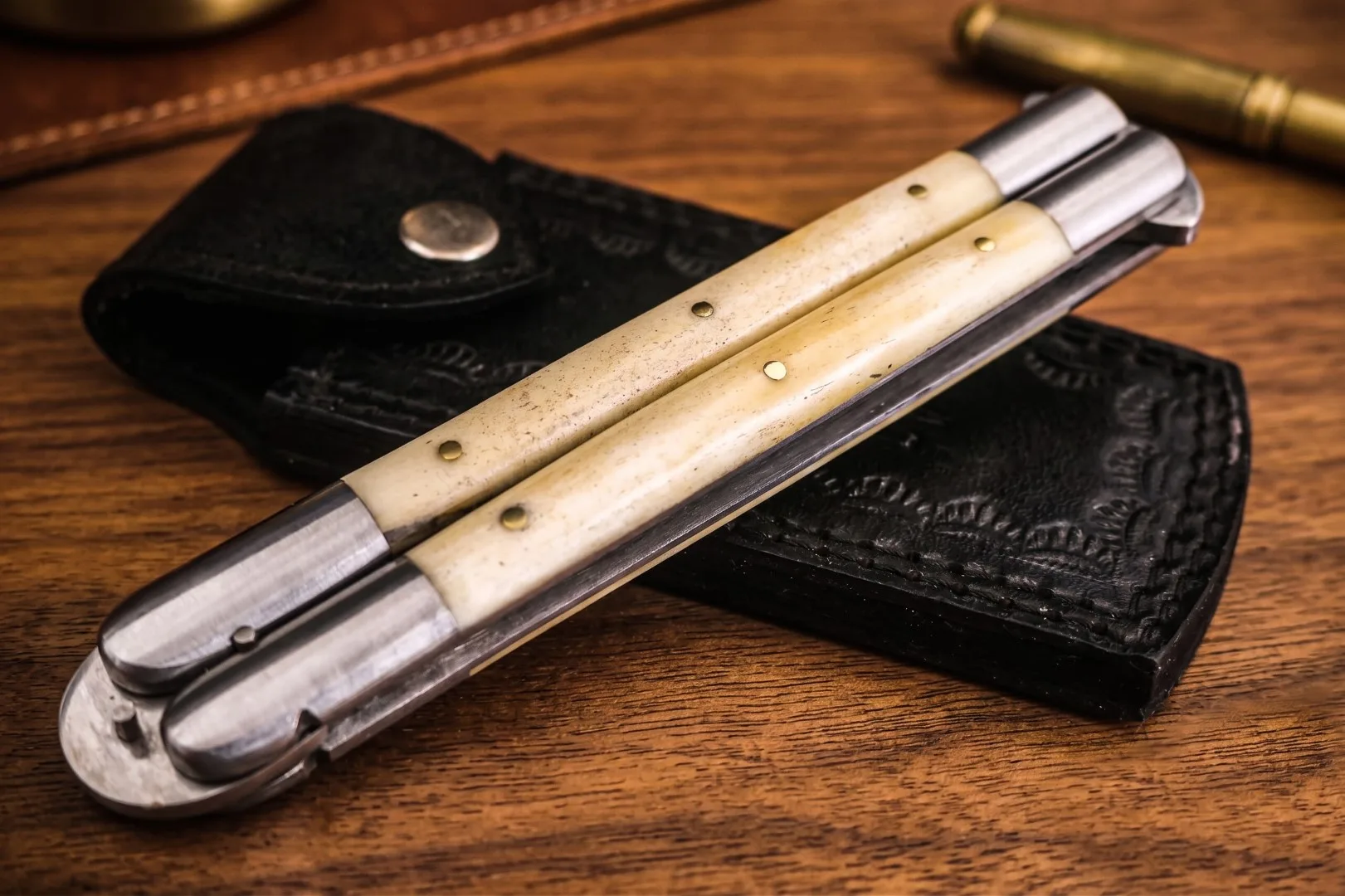 D2 Steel Balisong Butterfly Knife – Bone Handle | BMK-476 - view 9