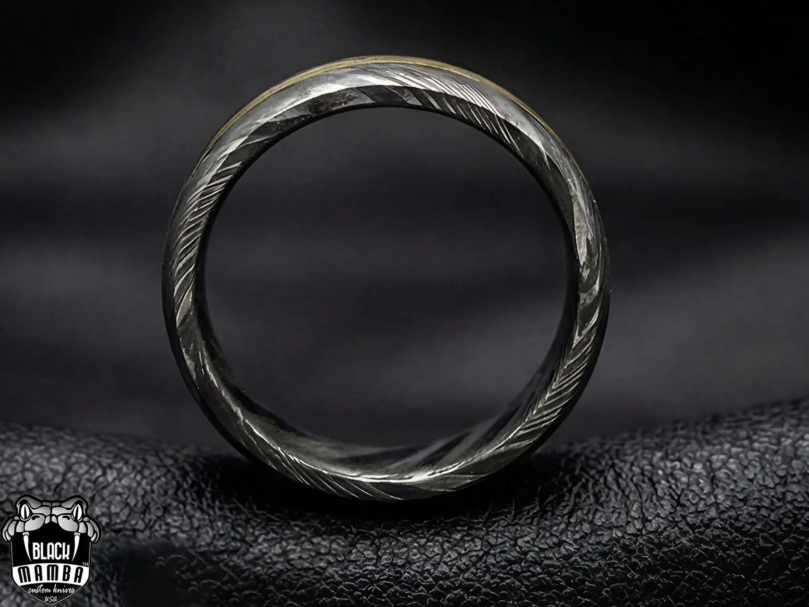 Sirius - Handmade Damascus Steel Mens Ring - view 4