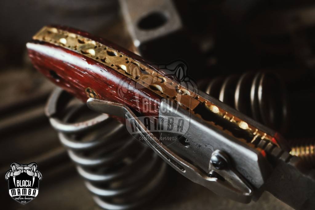 BMK-414 Indian red scorpion 7″ Long 3 ″Blade” 6oz Damascus TANTO Pocket Knives Handmade Damascus Pocket Folding Snake wood Knife Black Mamba Hand Made World Class Knives USA Made - Image 4