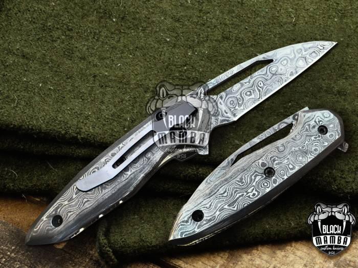 BMK-119 Megatron 3 Inches Blade Full Damascus Pocket Knife Handmade Damascus Hunting Knives