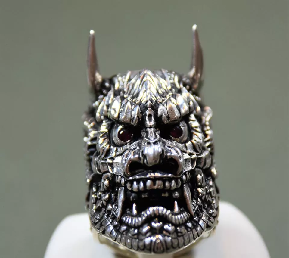 Akuma – Handmade Damascus Steel Men’s Ring