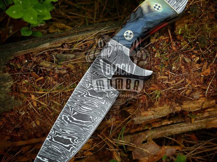 Bmk-169 Silver Boa Snake 9 Inches Long 4.7 Inches Blade 9.8 Ounce Damascus Steel Fixed Blade Hunting Knife Damascus Hand Made World Class Black Mamba Knives USA Made