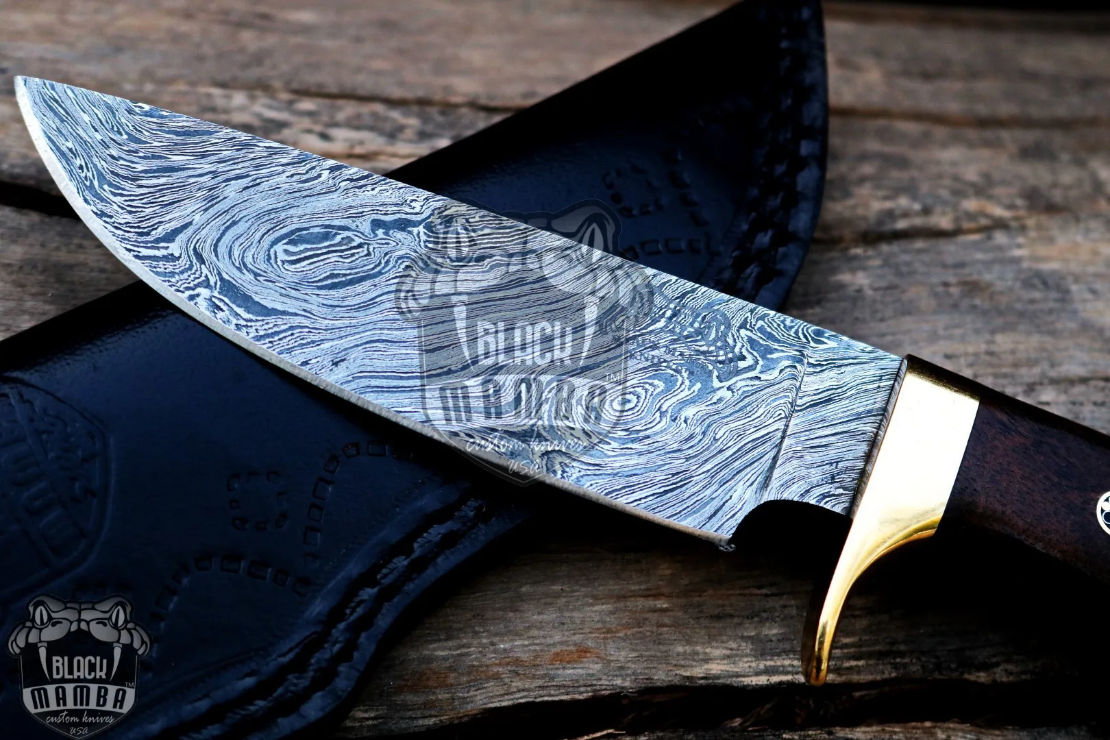 Pseudonaja Textilis Snake - Damascus Hunting Knife, 9.2″ Overall, Brass Handle - view 2