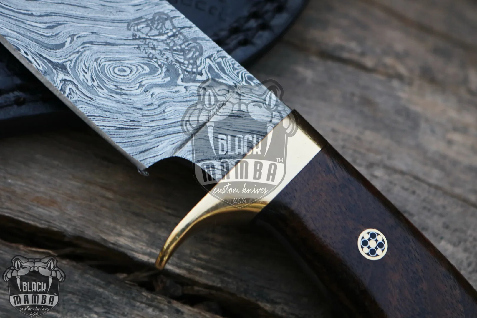 Pseudonaja Textilis Snake - Damascus Hunting Knife, 9.2″ Overall, Brass Handle - view 4