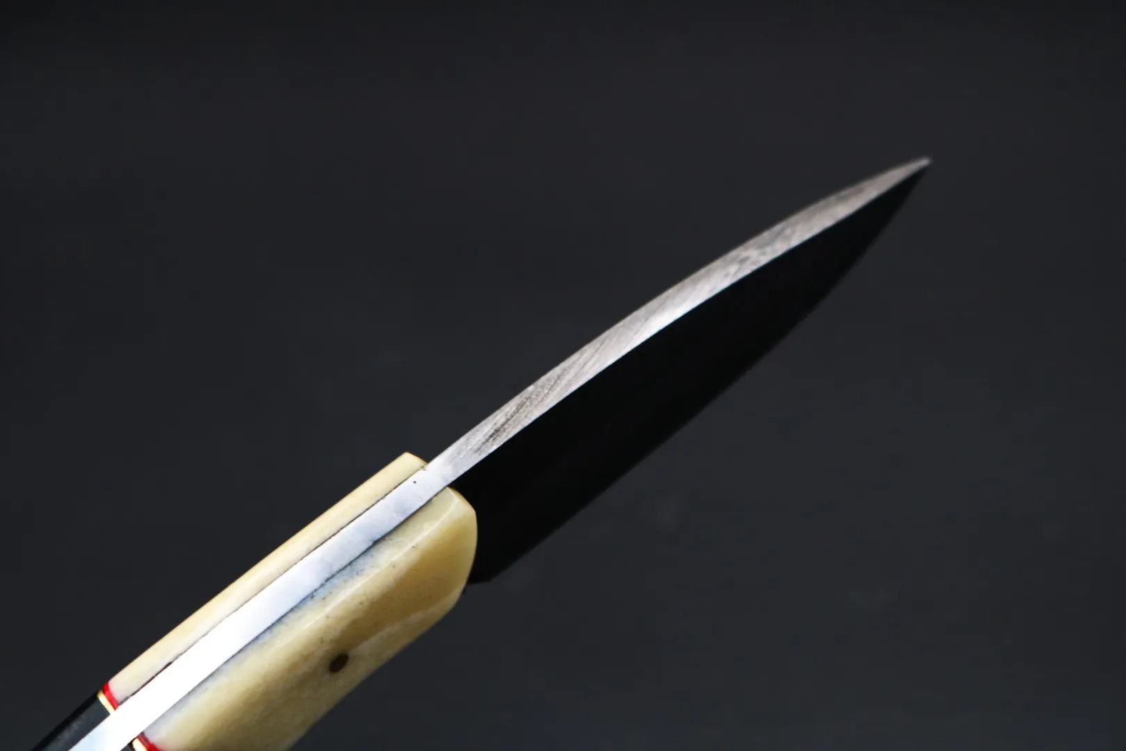 California King Snake 8 Inches Long 3.5 Inches Blade 5.6 Ounce Damascus Skinner Hunting Fixed Blade Knife Damascus Steel Hand Made Black Mamba Knives World Class Knives USA Made | BMK-165 - view 9