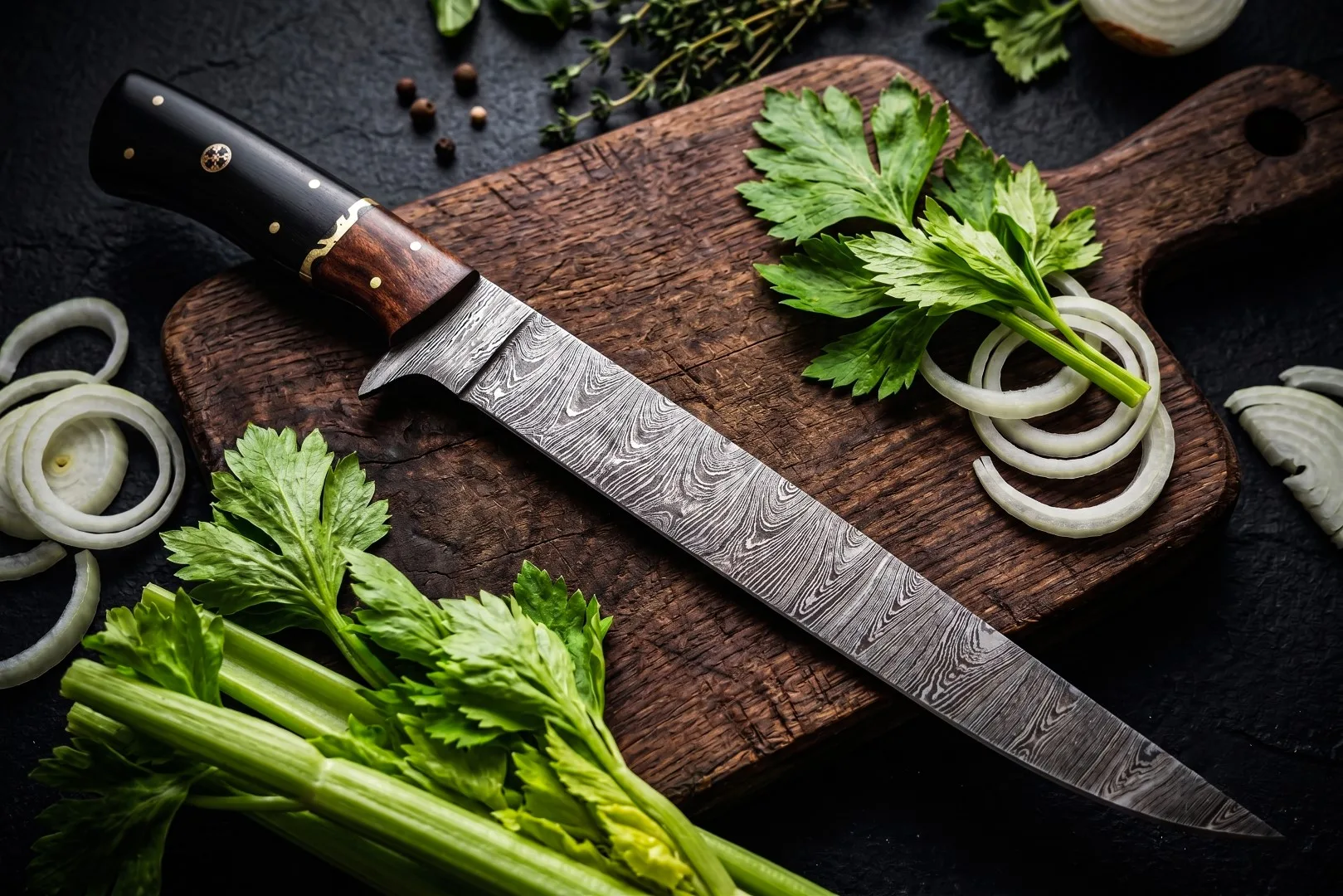 Shishamo - Damascus Chef Knife - view 2