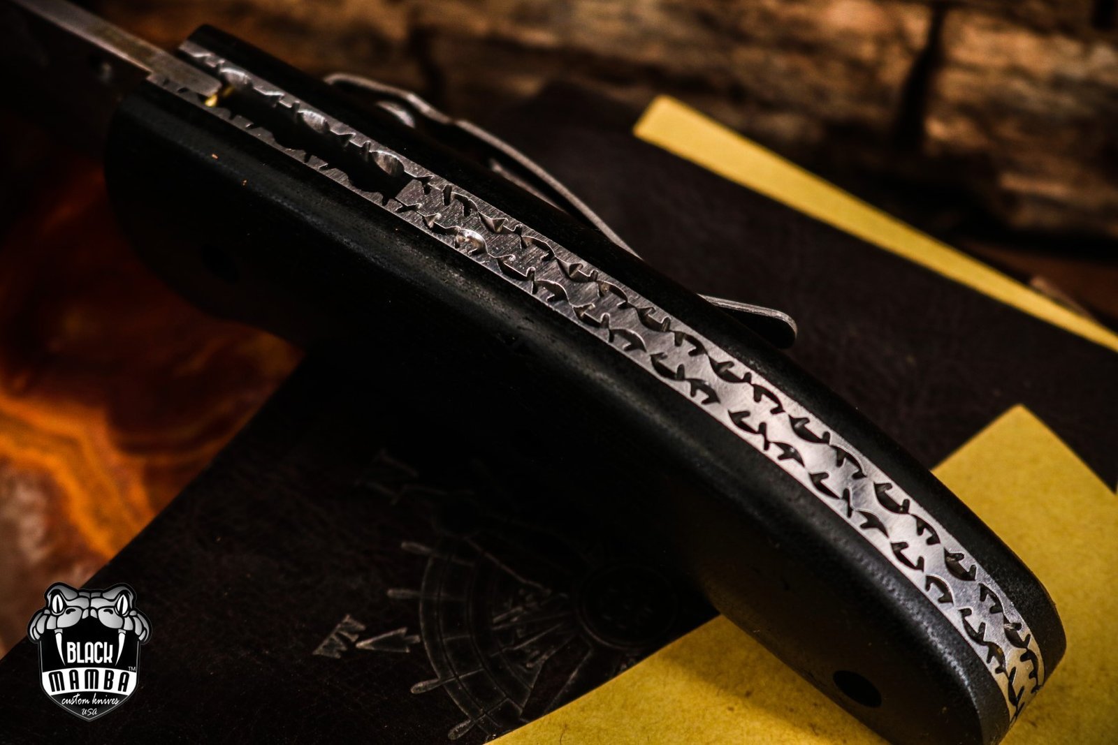 Red-bellied – Damascus Folding Pocket Knife, 8" Overall - Image 7