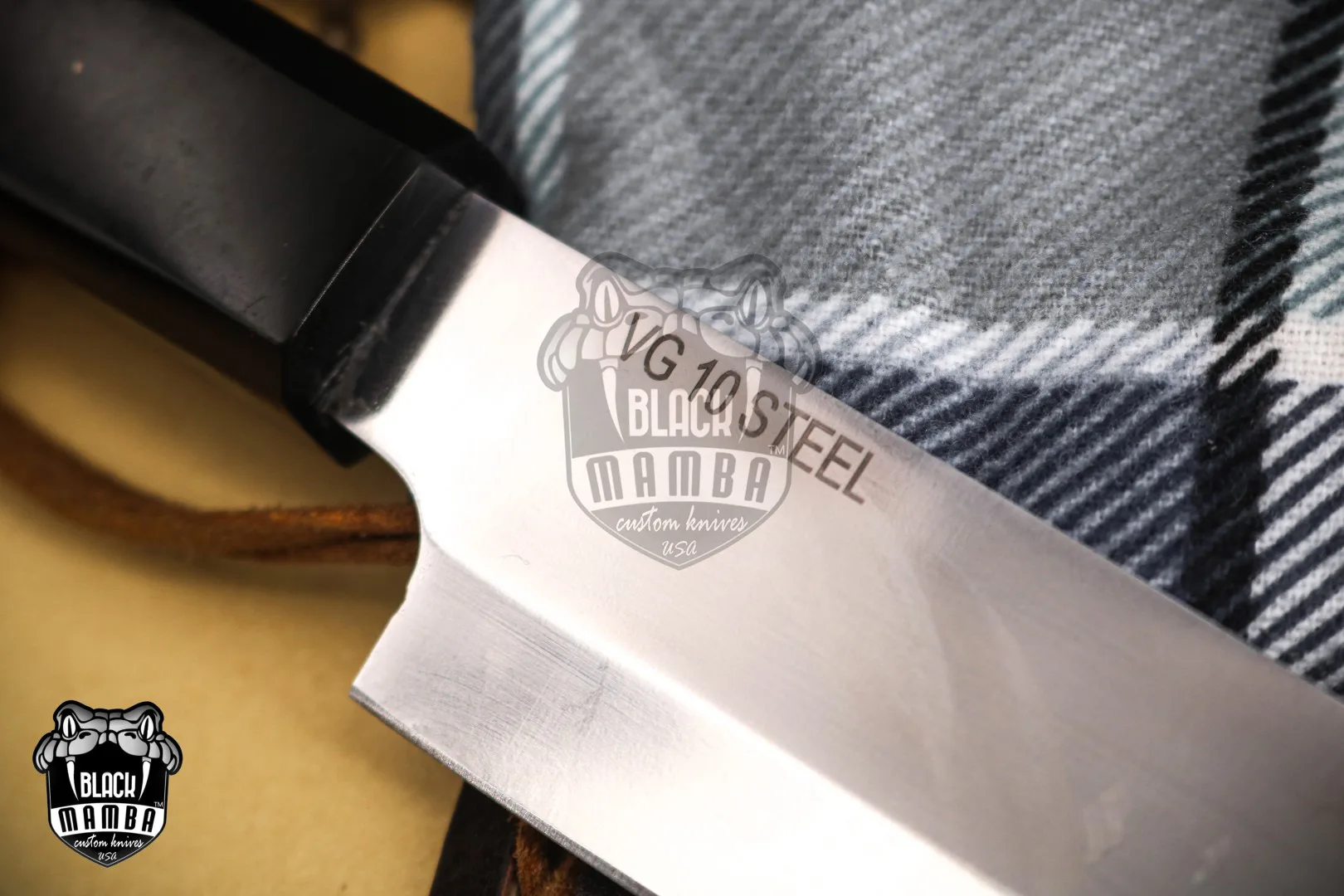 Unagi Pro Kitchen - Damascus Chef Knife - view 6