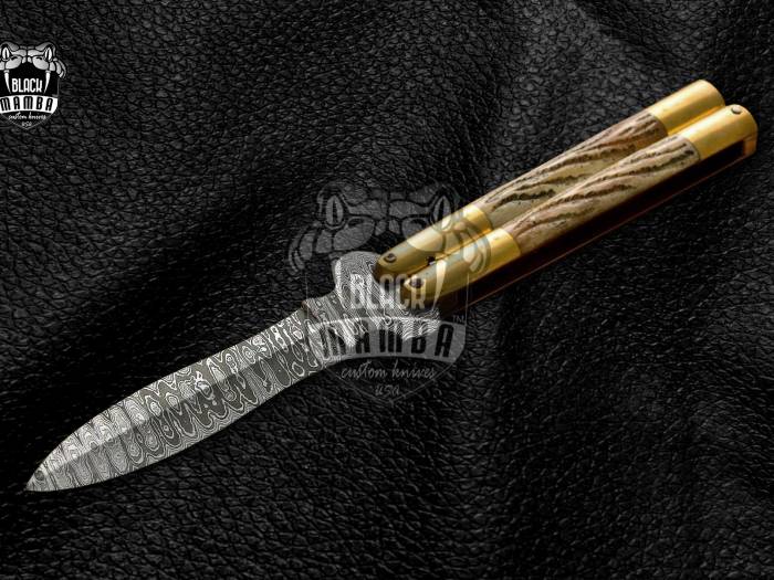 DB-02 Damascus Balisong Butterfly Knife Original Traditional Filipino Butterfly Batanga Knife with beautifulshiunny brass and ram horn handl