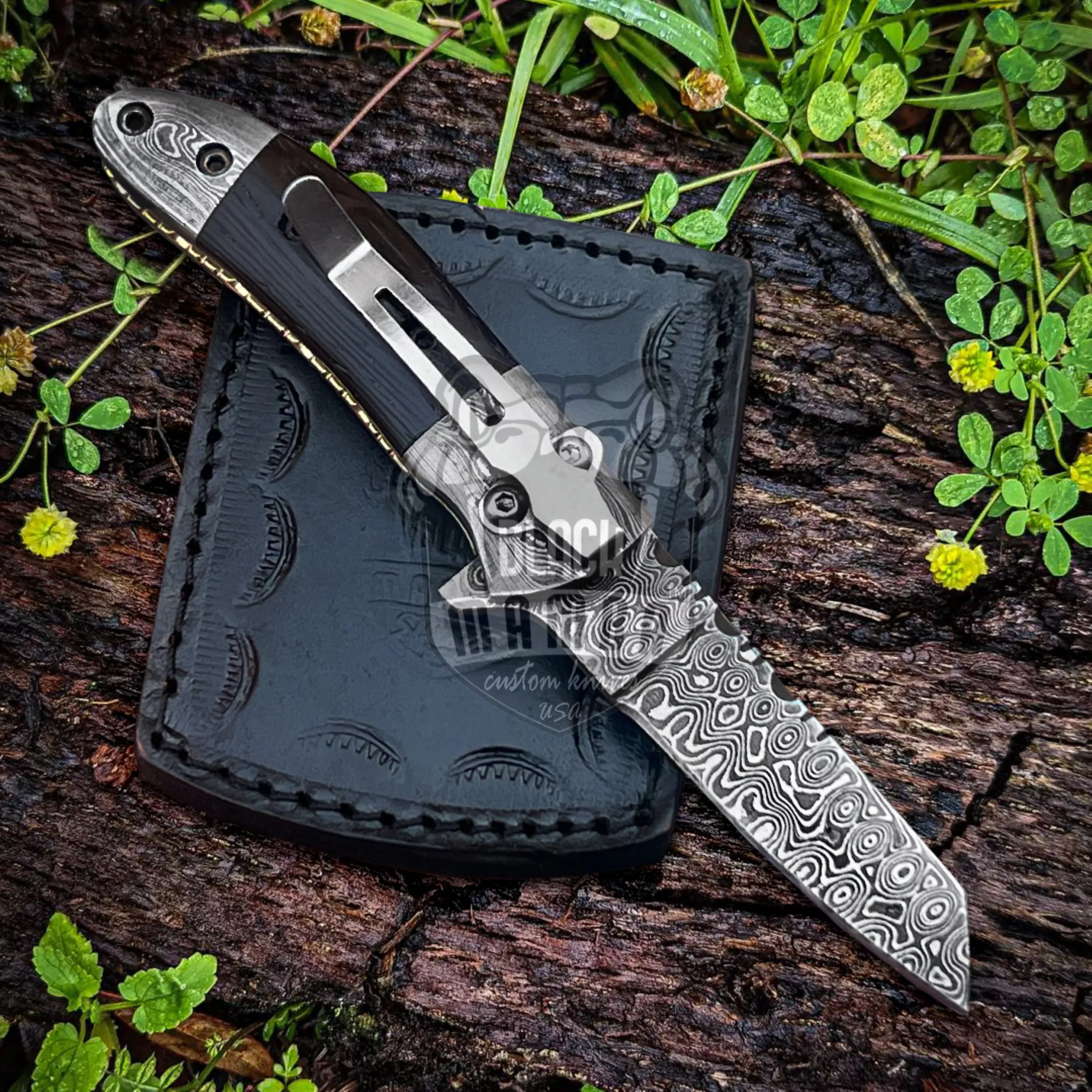 Crocodile - Damascus Folding Pocket Knife, 6.25″ Overall