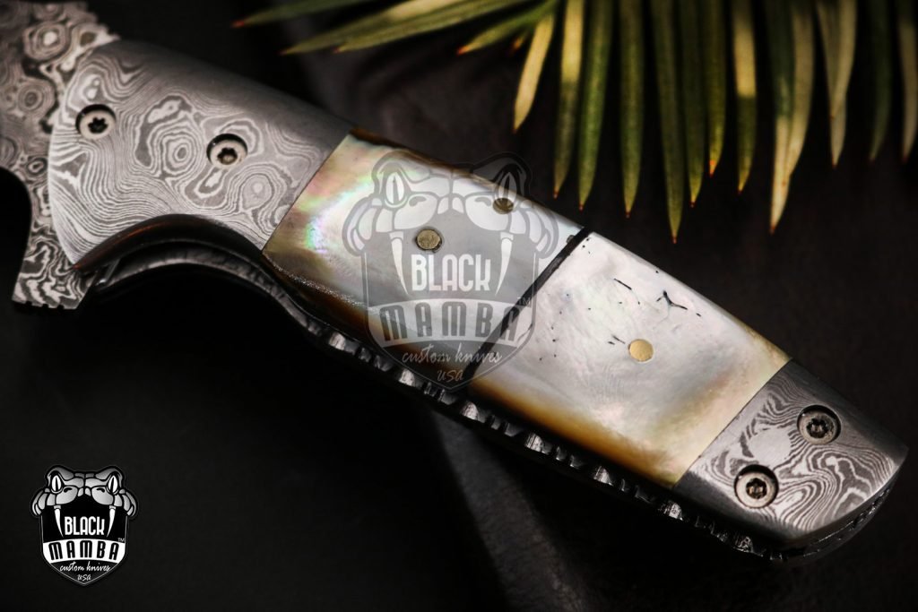 BLACK MAMBA KNIVES Bmk-450 Pearl Shell 4 Inches Closed Blade Knife Damascus Folding Knife, Pocket Knife reflector Handle USA Made - Image 4