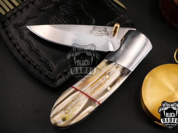 Black Mamba Knives Bmk-VG11 4.9 Closed Damascus Pocket Knife Damascus Hunting Knife Stag Antler Handle Pocket Clip Knife With Leather Sheath