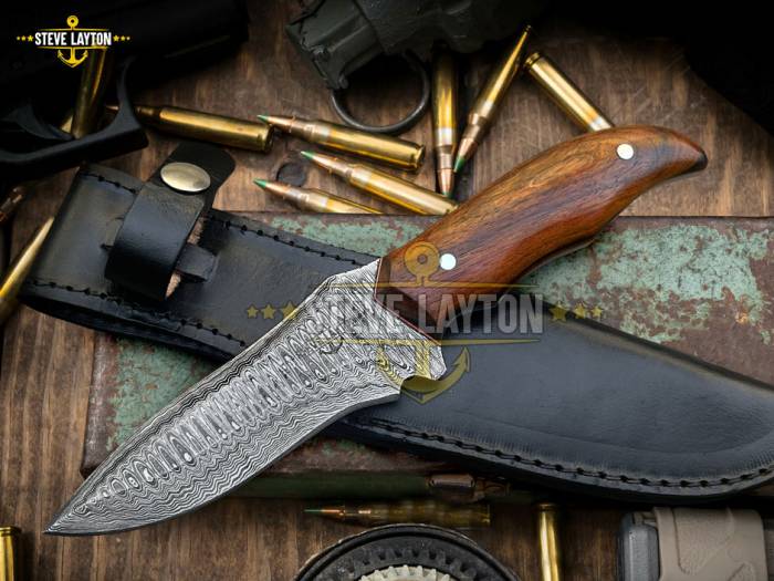 Jarhead Custom Made Damascus Military Combat Hunting Knife Walnut Wood Handle Limited Edition SL-023