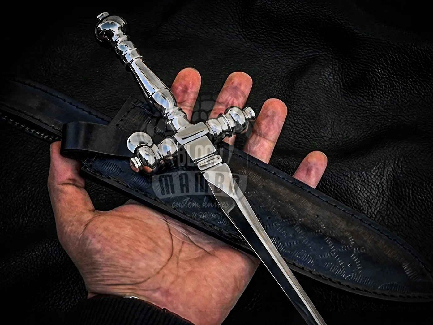 Quality Made Stainless - Damascus Dagger - view 2
