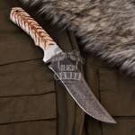 Bmk-2232 Nile crocodile handmade hunting knife 11 inches long Damascus Blade