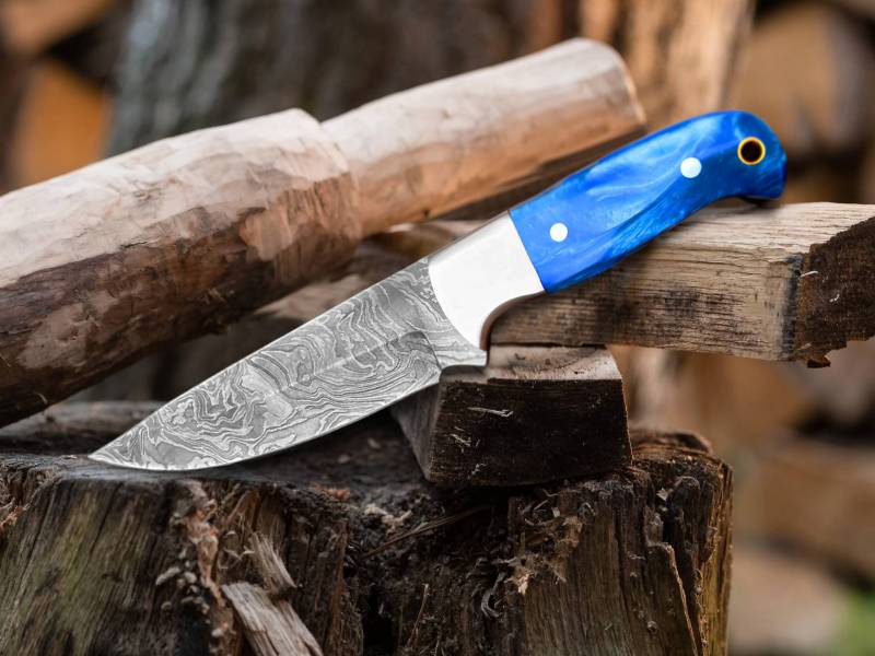BMK-463 Blue Phantom | Damascus Hunting Knife with Blue Buffalo Bone Handle & Leather Sheath - Image 2