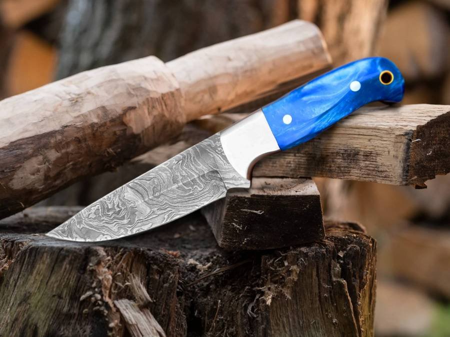 BMK-463 Blue Phantom | Damascus Hunting Knife with Blue Buffalo Bone Handle & Leather Sheath - Image 2
