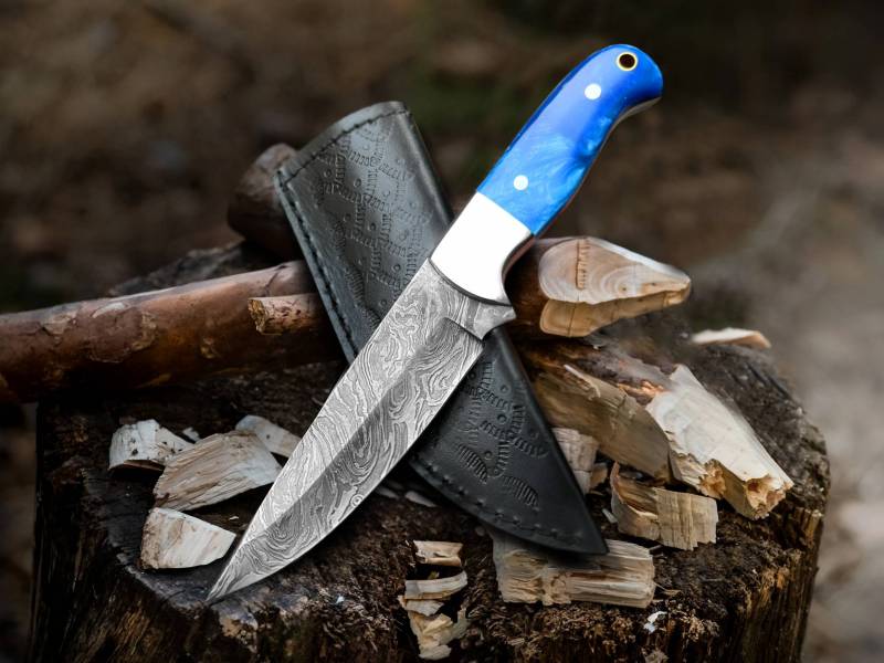 BMK-463 Blue Phantom | Damascus Hunting Knife with Blue Buffalo Bone Handle & Leather Sheath - Image 4