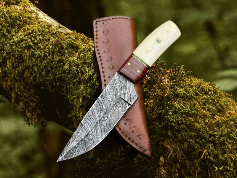 BMK-641 Bonefang Hunter Handmade Hunting Knife | Twist Damascus Steel Blade | Buffalo Bone Handle | Leather Sheath - Image 3