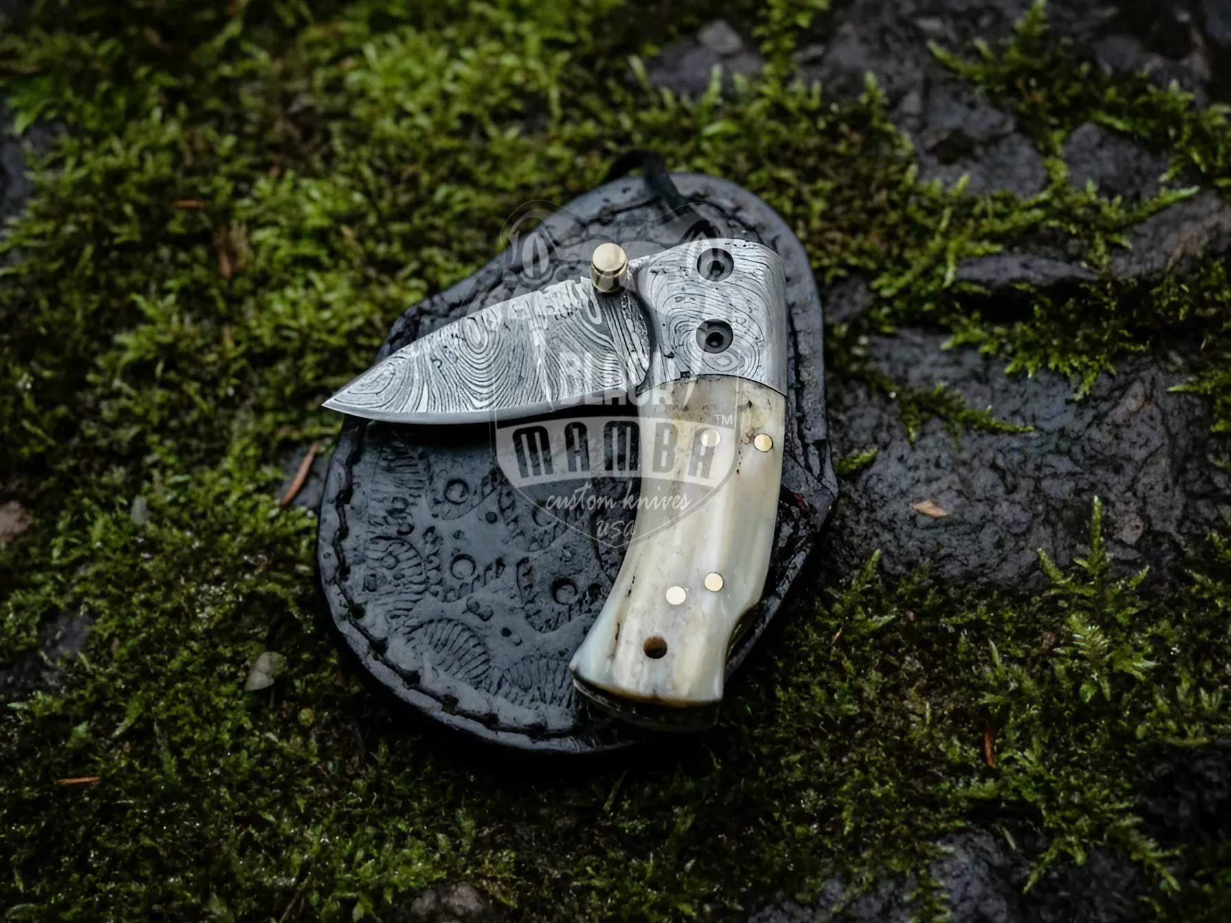 Mossfang – Damascus Folding Pocket Knife, 3.5″ Overall