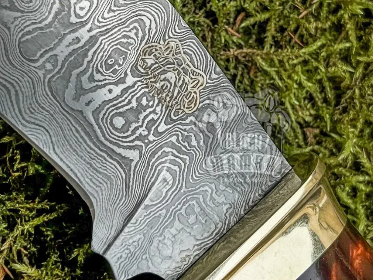 Mossfang Hunter - Damascus Bowie Knife, 13″ Overall - view 4