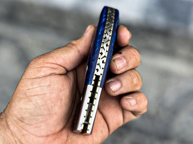 BMK-673 Road King Drifter Handmade Folding Pocket Knife – Resin Handle | Steel Bolster |Gift for Him & Her with Leather Sheath - Image 3