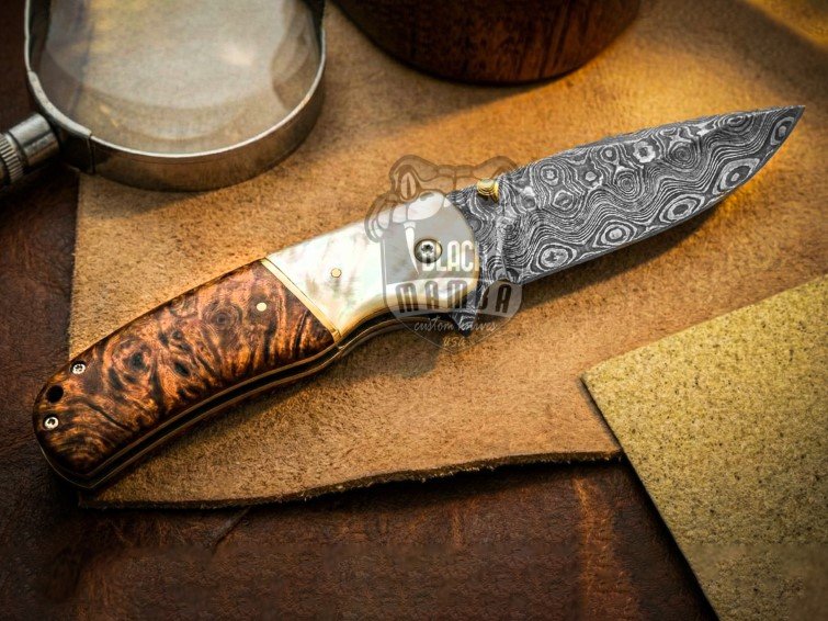 BMK-691Black Mamba Royal Pearl Handmade Damascus Steel Folding Pocket Knife | Rose Wood Handle | Pearl Shell Bolster with Brass Spacer | Leather Sheath | Camping & Hunting Gift for Him - Image 2