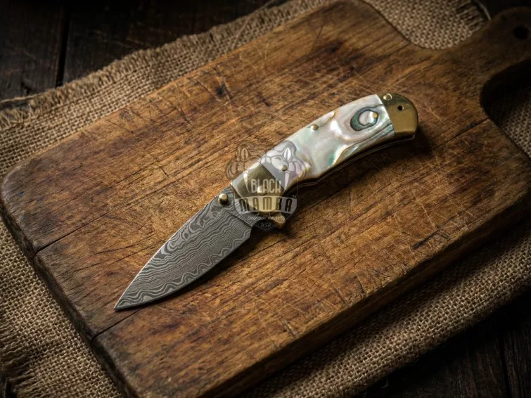 Highland Hunte - Damascus Folding Pocket Knife, 7.5″ Overall - view 2