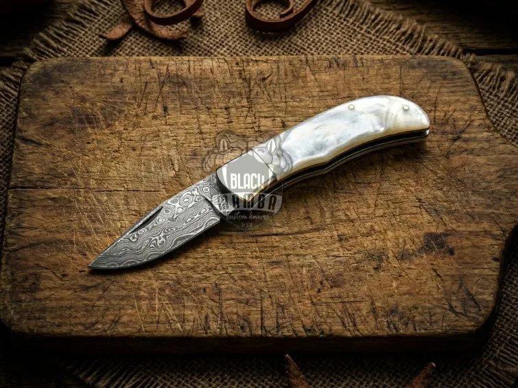 Pearl Serpent - Damascus Folding Pocket Knife, 7.5″ Overall - view 4