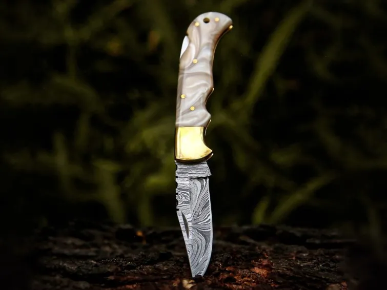 Pearl Shadow Handmade Damascus Steel Pocket Knife with Pearl Shell Handle & Brass Bolster | Hunting Camping Gift | BMK-705 - view 3