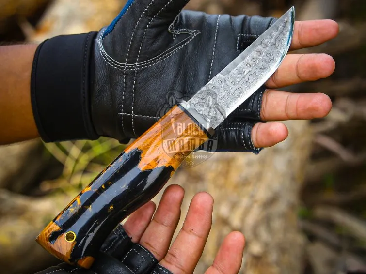 Amber Star Handmade Damascus Steel Skinner Knife | Exotic Olive Wood & Resin Handle | Leather Sheath | Hunting & Camping Gift | BMK-703 - view 2