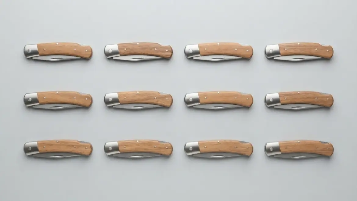 How to Buy Knives Wholesale: Minimums, Margins and Lead Times