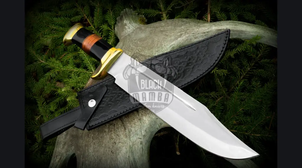 Damascus vs D2 vs 440C vs VG10: Which Steel