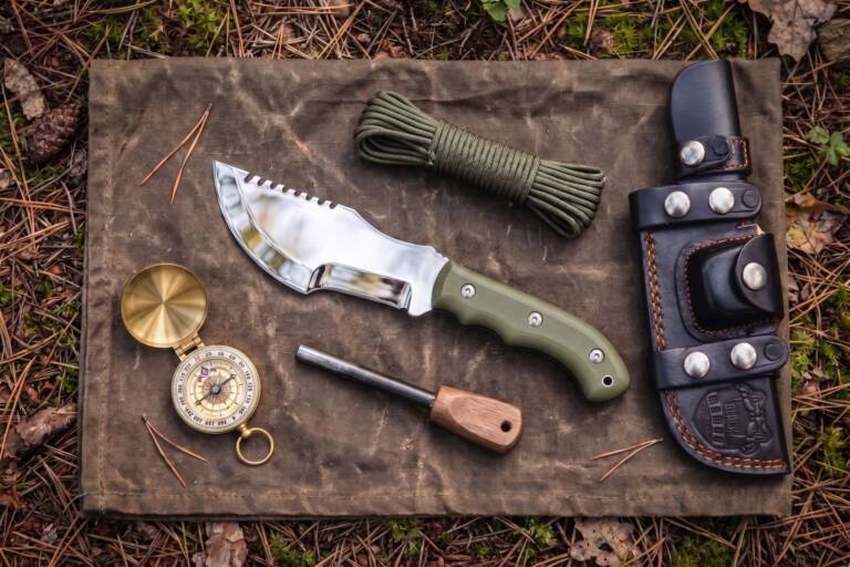 Tracker Knives